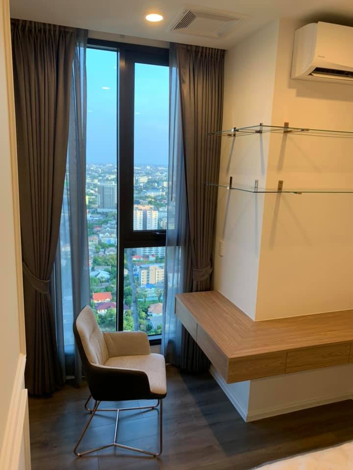 วิสซ์ดอม 101 เอสเซ้นส์ สุขุมวิท [Whizdom 101 Essence Sukhumvit]