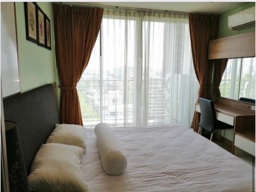 เลอ ลักซ์ คอนโดมิเนียม [LE LUK CONDOMINIUM]