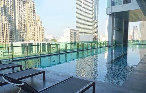 ฟิวส์ สาทร-ตากสิน [Fuse Sathorn-Taksin]