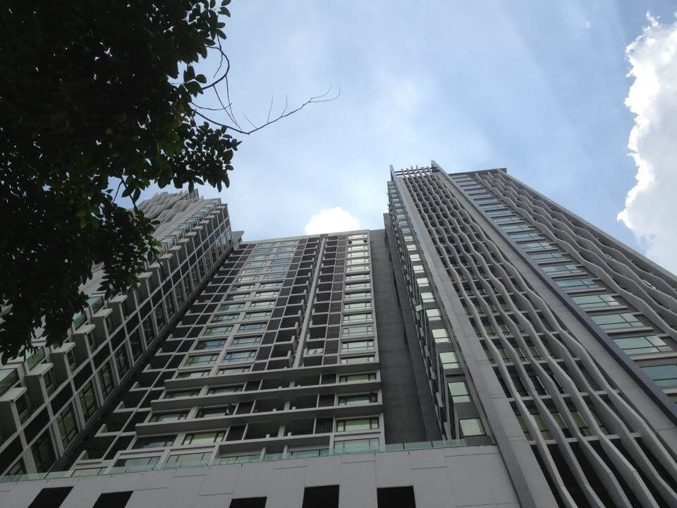 ฟิวส์ สาทร-ตากสิน [Fuse Sathorn-Taksin]