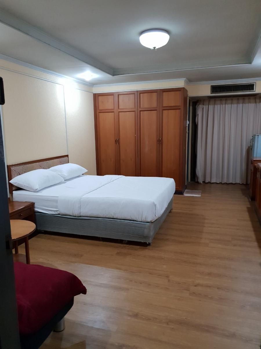 ประตูน้ำ เพรสตีจ [Pratunam Prestige]