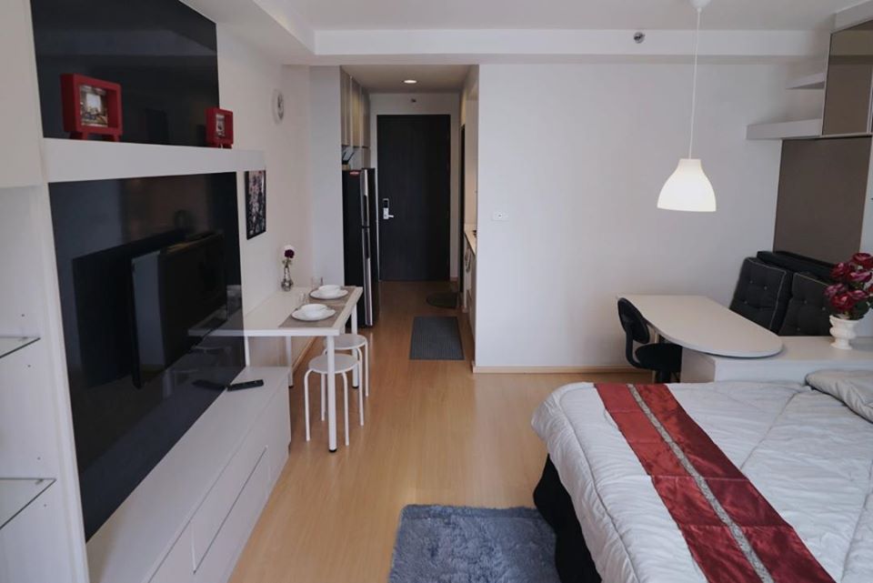 ดิ แอลโคฟ ทองหล่อ 10 [The Alcove Thonglor 10]