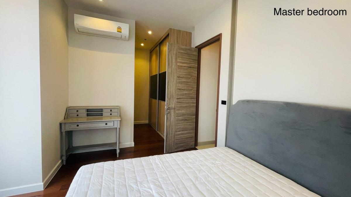 เมย์แฟร์ เพลส สุขุมวิท 50 [Mayfair Place Sukhumvit 50]