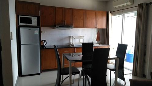 เอดี ไฮแอท คอนโดมิเนียม [AD Hyatt Condominium]
