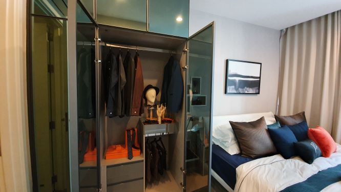 เดอะรูม สุขุมวิท 69 [The Room Sukhumvit 69]