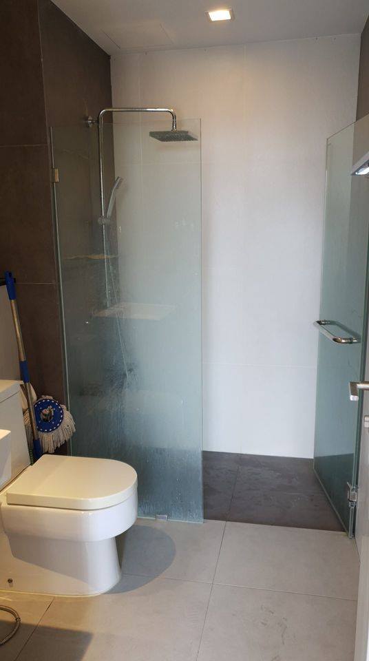 เออร์บาโน่ แอบโซลูท สาทร-ตากสิน [Urbano Absolute Sathon-Taksin]