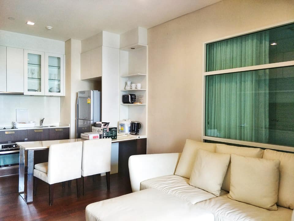 ไอวี่ ทองหล่อ [Ivy Thonglor]