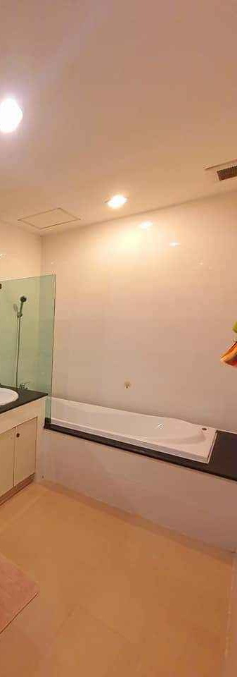 ดิ อเมธิส สุขุมวิท 39 [The Amethyst Sukhumvit 39]