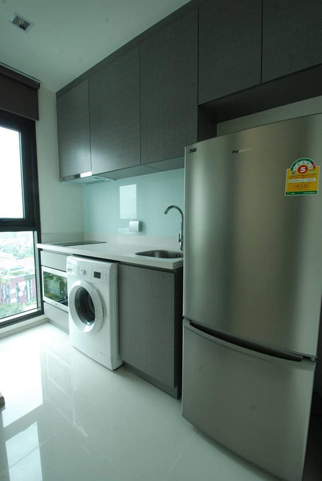 ริทึ่ม สุขุมวิท 36-38 [Rhythm Sukhumvit 36-38]