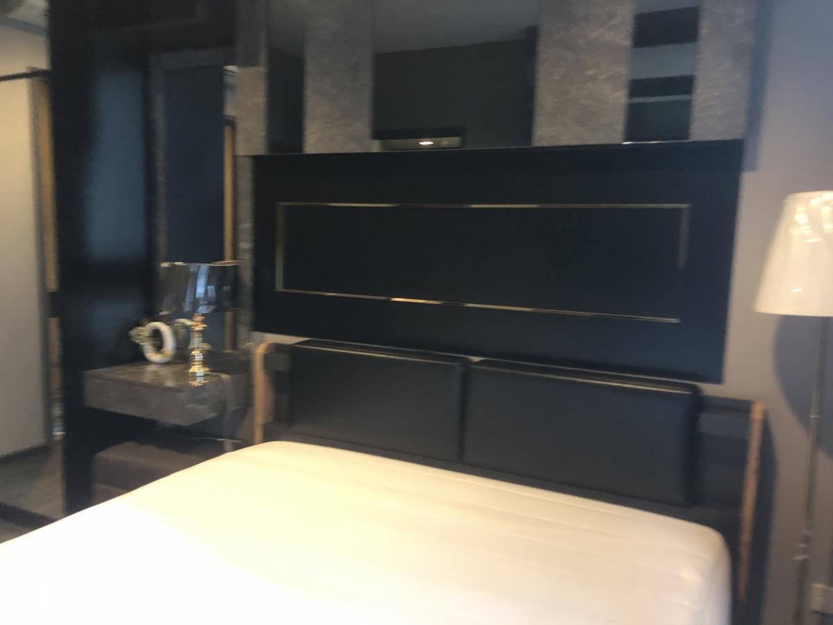 เอดจ์ สุขุมวิท 23 [Edge Sukhumvit 23]