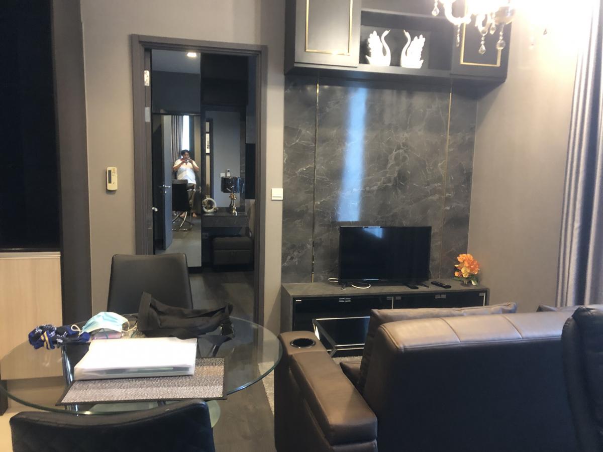 เอดจ์ สุขุมวิท 23 [Edge Sukhumvit 23]