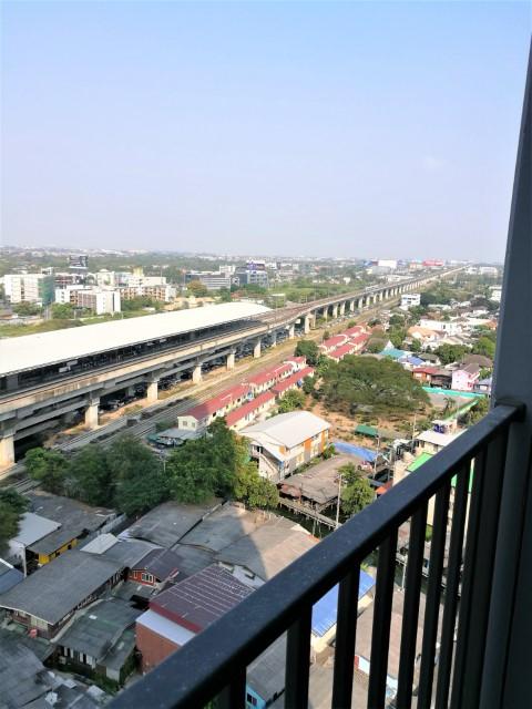 ริชพาร์ค @ ทริปเปิ้ล สเตชั่น [Rich Park @ Triple Station]