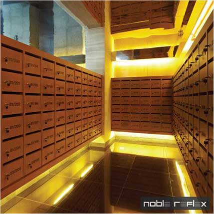 โนเบิล รีเฟลกซ์ อารีย์ [Noble Reflex Ari]