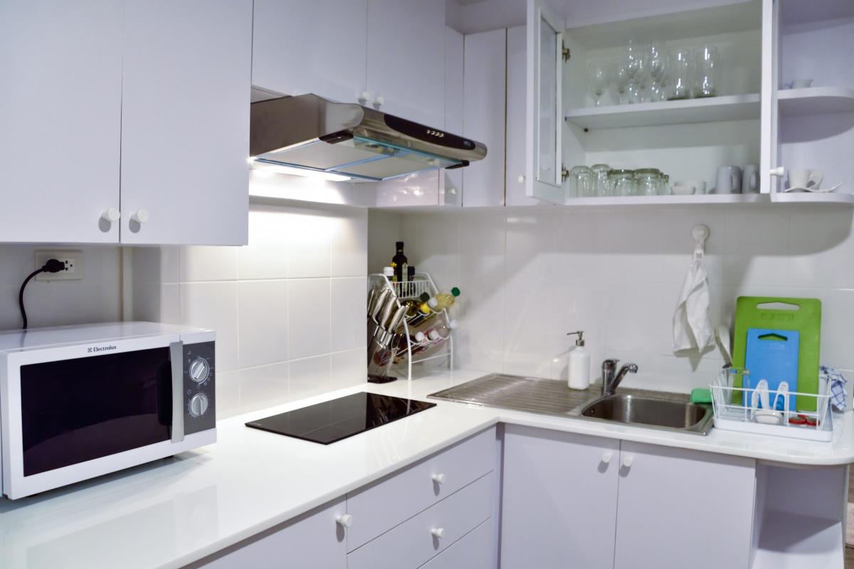 แซนดี้ บีช คอนโด [Sandy Beach Condo]