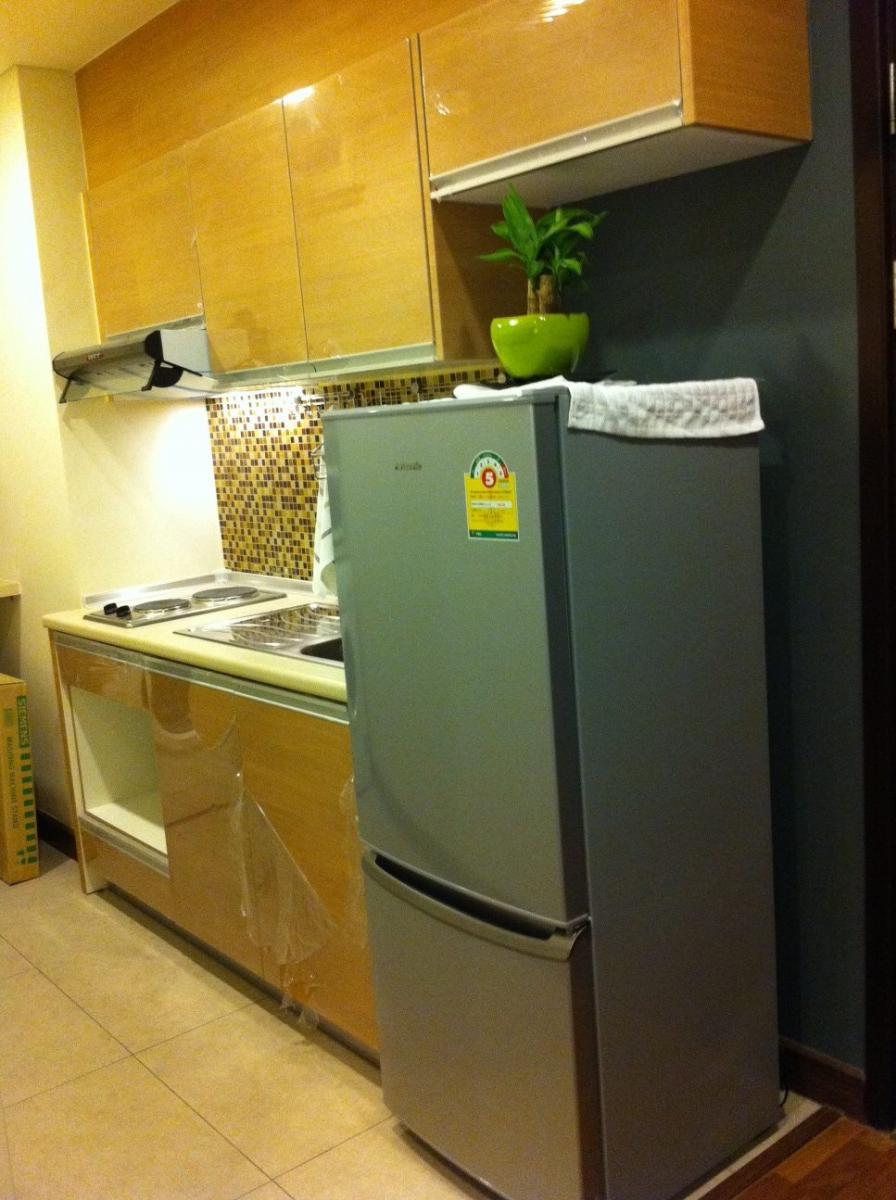 เลอ ลักซ์ คอนโดมิเนียม [LE LUK CONDOMINIUM]