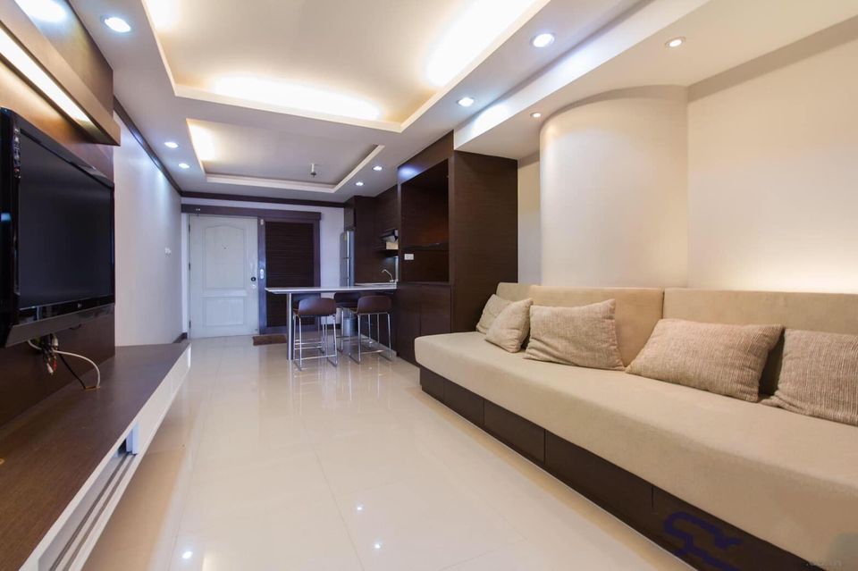 สเตท ทาวเวอร์ [State Tower]