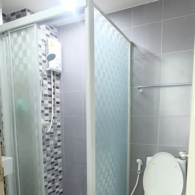 ดี คอนโด รามคำแหง [D Condo Ramkhamhaeng]