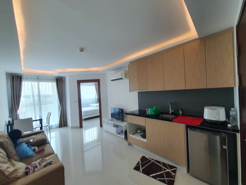 ลากูน่า บีช รีสอร์ท 3 เดอะ มัลดีฟส์ [Laguna Beach Resort 3 The Maldives]