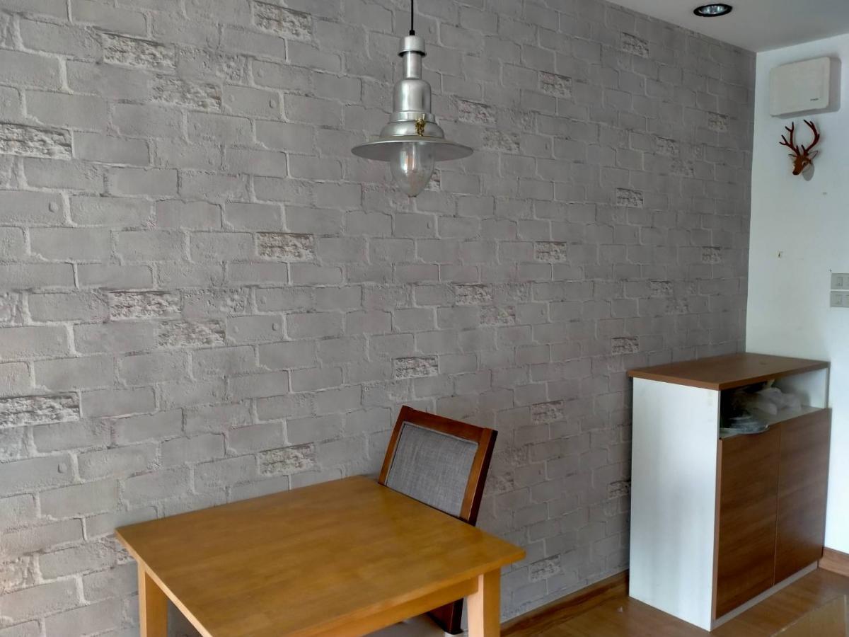 ออกัสท์ คอนโด เจริญกรุง 80 [August Condo Charoenkrung 80]