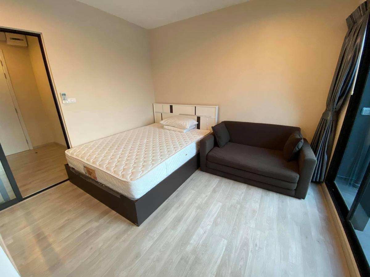 พลัม คอนโด เซ็นทรัล สเตชั่น เฟส 2 [Plum Condo Central Station Phase 2]