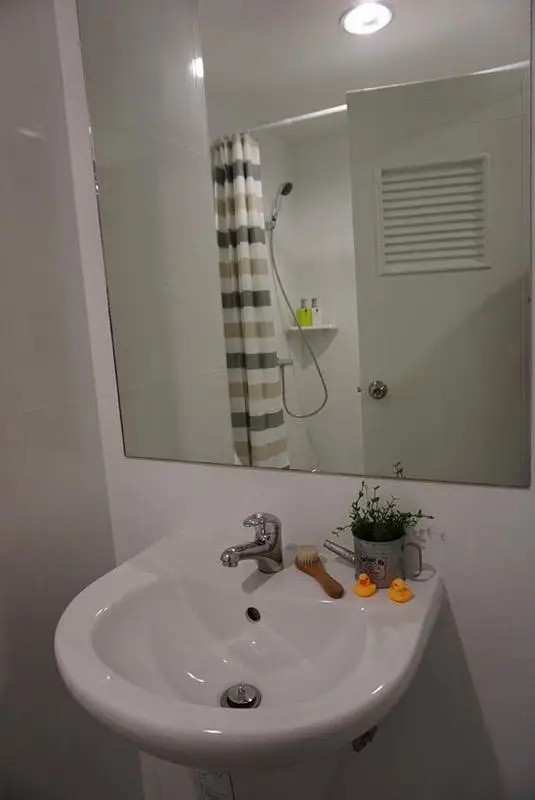 อะพูล คอนโด บางนา [A Pool Condo Bangna]