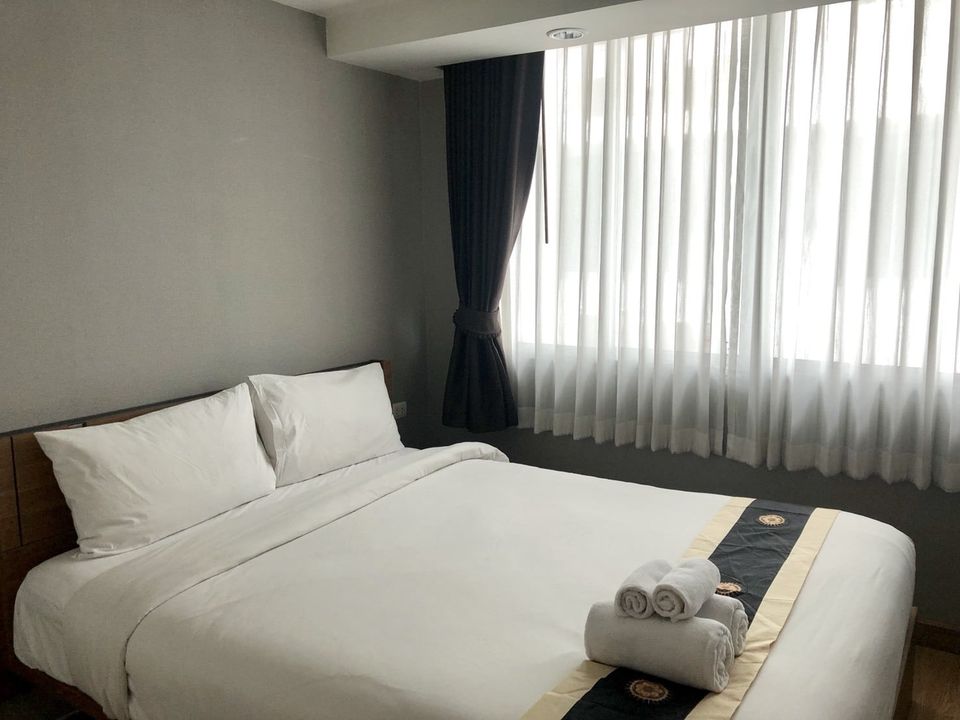 เดอะ วอเตอร์ฟอร์ด สุขุมวิท 50 [The Waterford Sukhumvit 50]