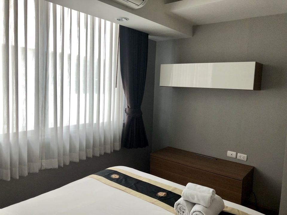 เดอะ วอเตอร์ฟอร์ด สุขุมวิท 50 [The Waterford Sukhumvit 50]
