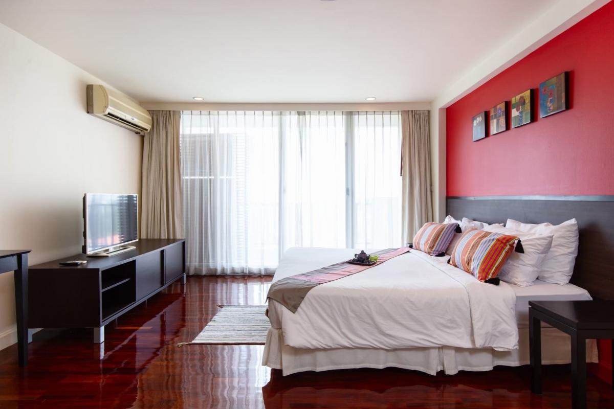 สาทร แกลเลอรี่ เรสซิเดนซ์ [Sathorn Gallery Residences]