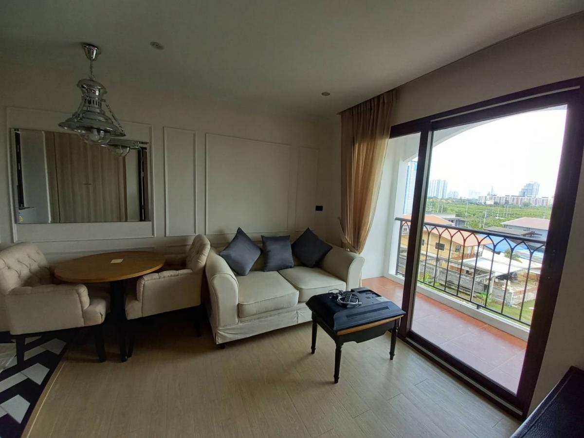เดอะ เวเนเชี่ยน ซิกเนเจอร์ คอนโด รีสอร์ท พัทยา [Venetian Signature Condo Resort Pattaya]