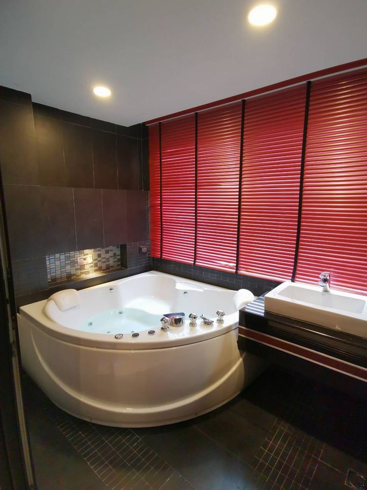 แอ็บโซลูท บางลา สวีท [Absolute Bangla Suites]