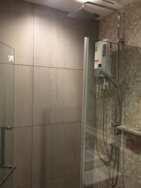 เดอะ โพลิแทน รีฟ [The Politan Rive]