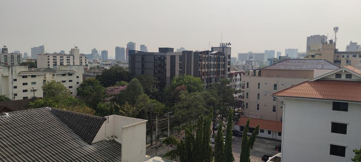 บราวน์ คอนโด รัชดา 32 [Brown Condo Ratchada 32]