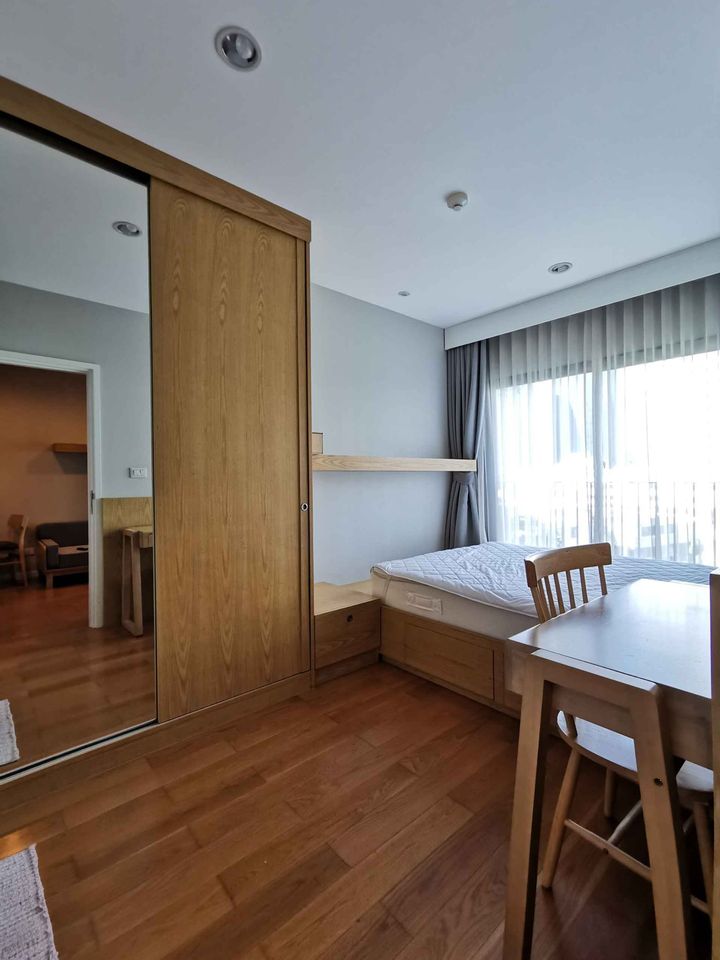 คอนโดเลต ดเวล สุขุมวิท 26 [Condolette Dwell Sukhumvit 26]