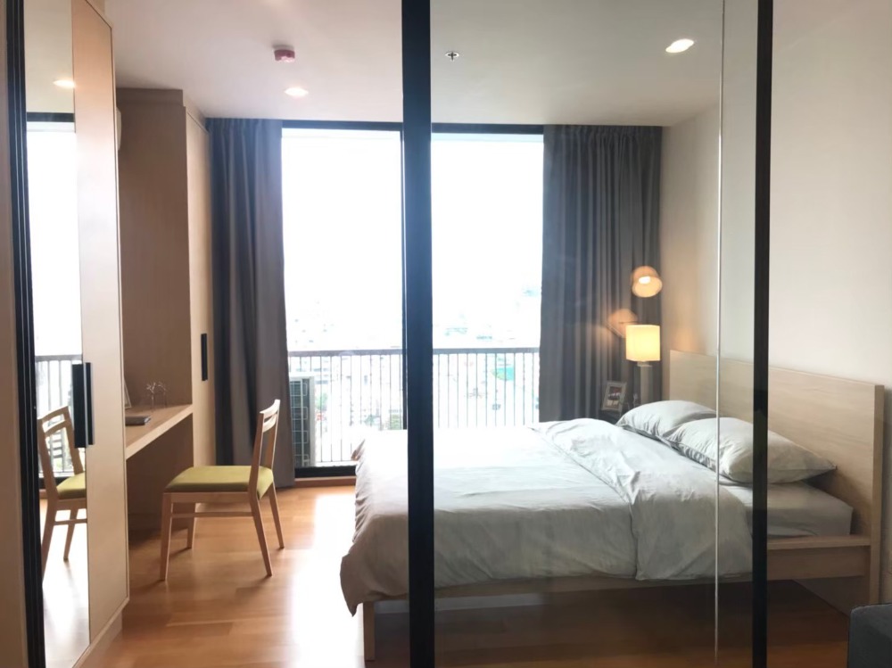 โนเบิล รีโว สีลม [Noble Revo Silom]