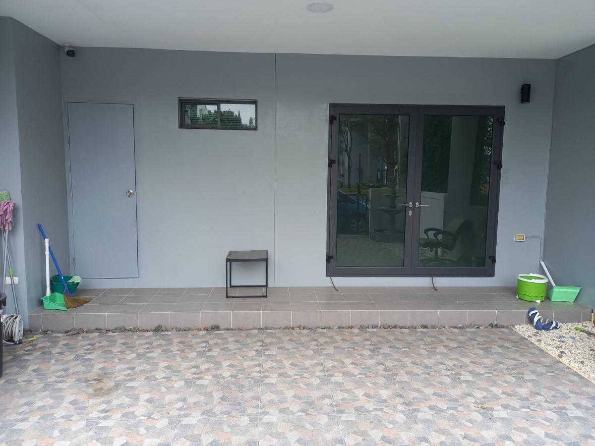 ธนาคลัสเตอร์ ราชพฤกษ์-สถานีบางพลู [Thana Cluster Ratchaphruek-Bangphlu Station]