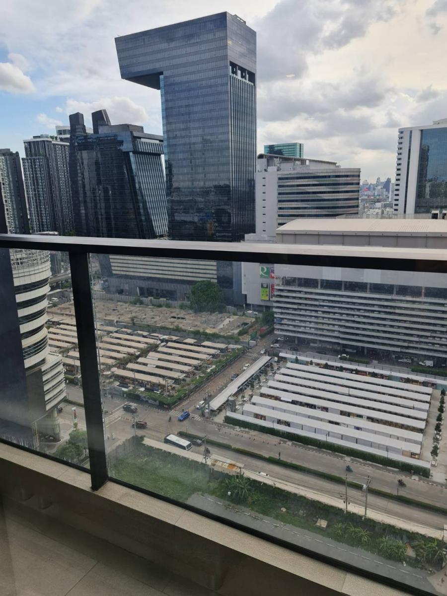 วันไนน์ไฟว์ อโศก-พระราม 9 [One 9 Five Asoke-Rama 9]