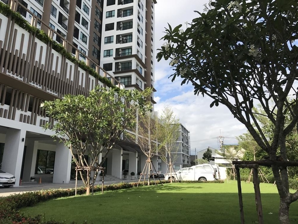 เดอะ สกาย คอนโด ศรีราชา [The Sky Condo Sriracha]