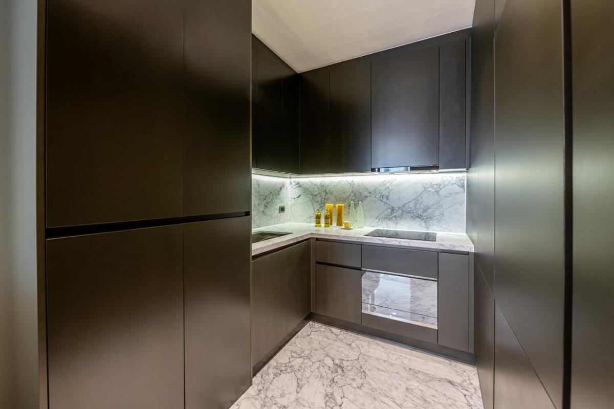 คุณ บาย ยู คอนโดมิเนียม [Khun By Yoo Condominium]