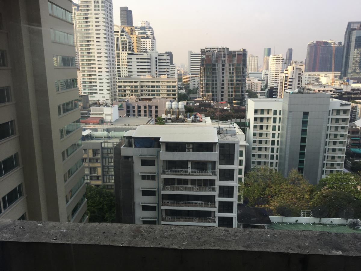 สุขุมวิท สวีท [Sukhumvit Suite]