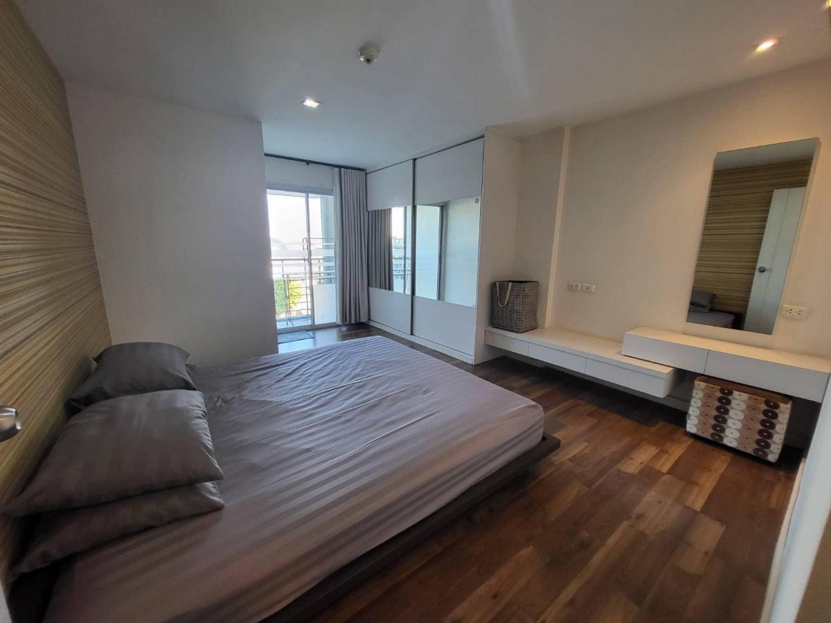 เดอะ รูม สุขุมวิท 79 [The Room Sukhumvit 79]