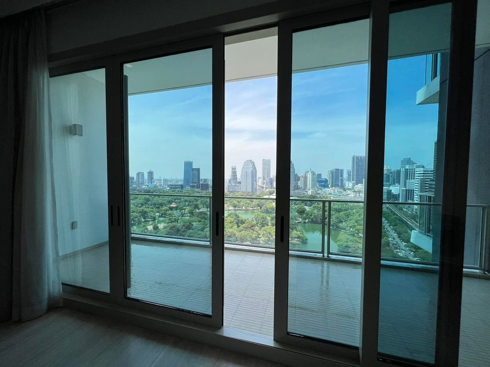 185 ราชดำริ [185 Rajadamri]