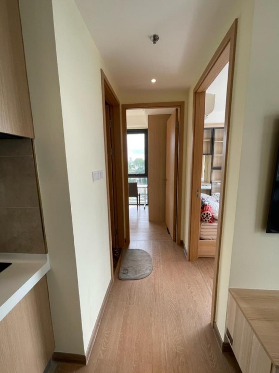 รีเกิล คอนโด [Regal Condo]