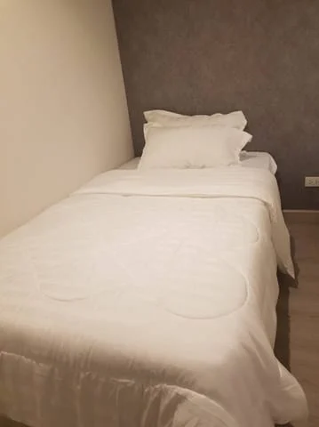 ศรีธนา คอนโดมิเนียม 2 [Srithana Condominium 2]