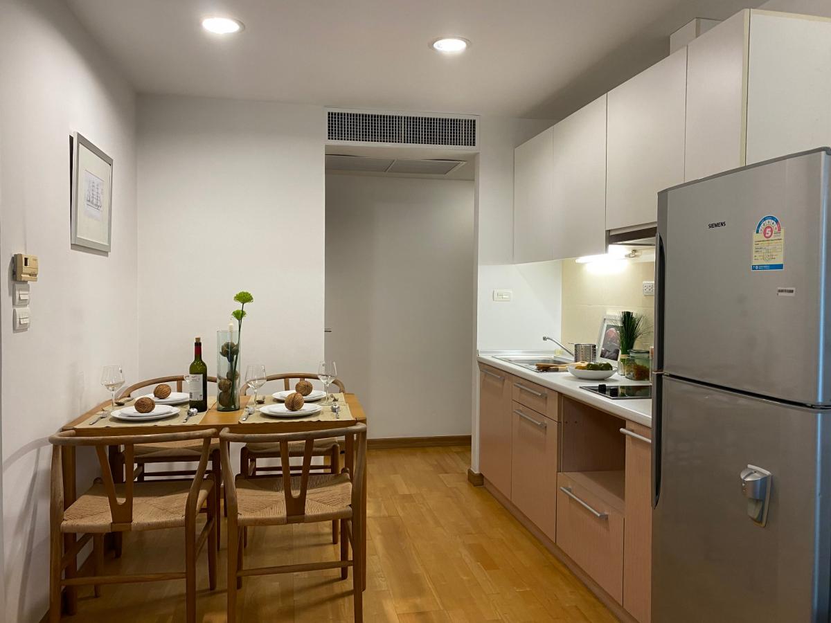 เรสซิเดนซ์ 52 [Residence 52]