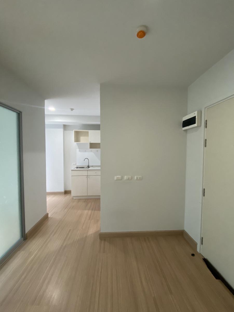เดคโค แอท แบริ่ง คอนโดมิเนียม [Deco @ Bearing Condominium]