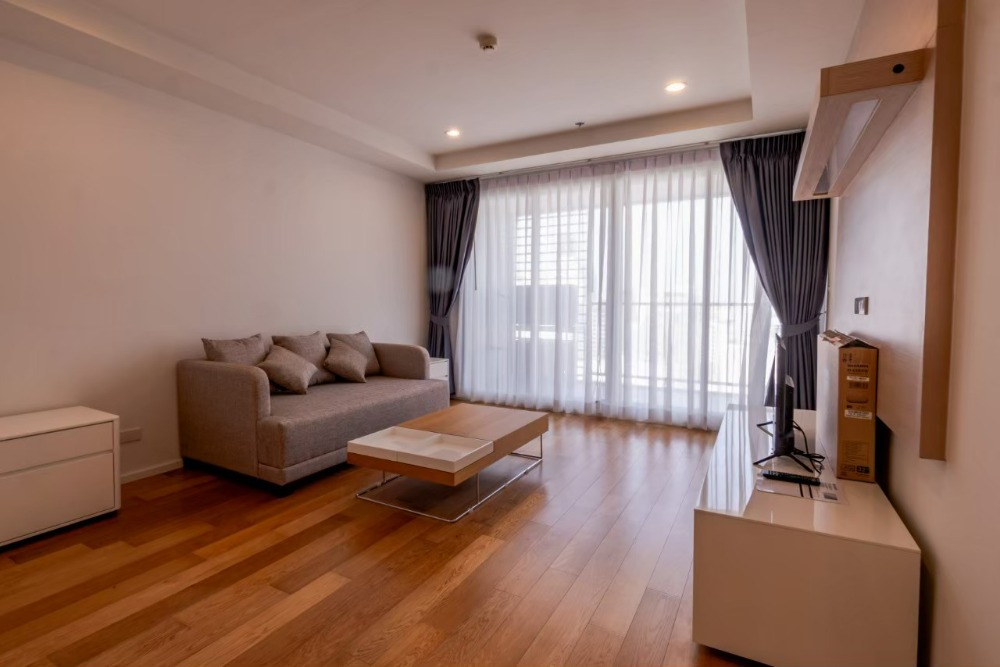 15 สุขุมวิท เรสซิเด็นซ์ [15 Sukhumvit Residences]
