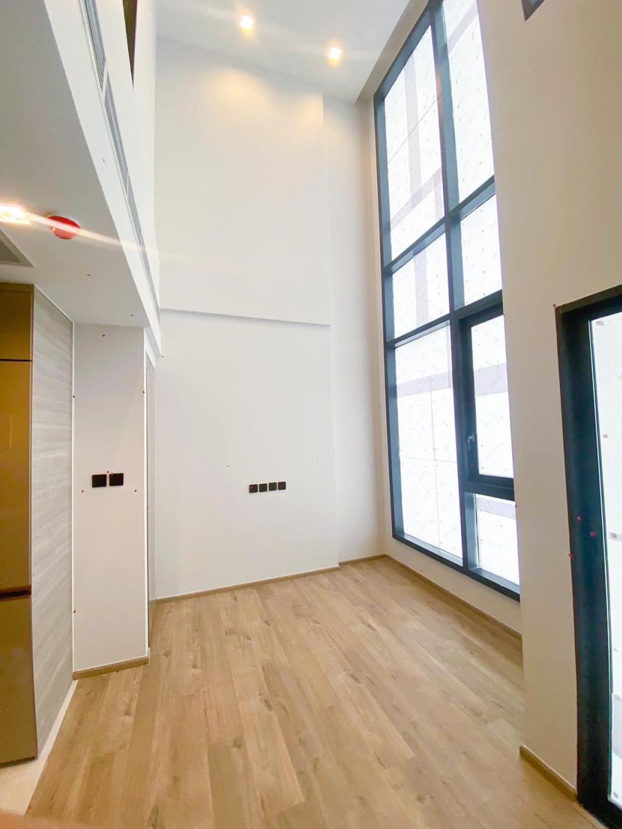 เดอะ เครสท์ พาร์ค เรสซิเดนเซส [The Crest Park Residences]