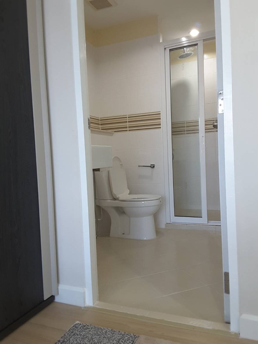 ฮาร์โมนี คอนโดมิเนียม [Harmony Condominium]