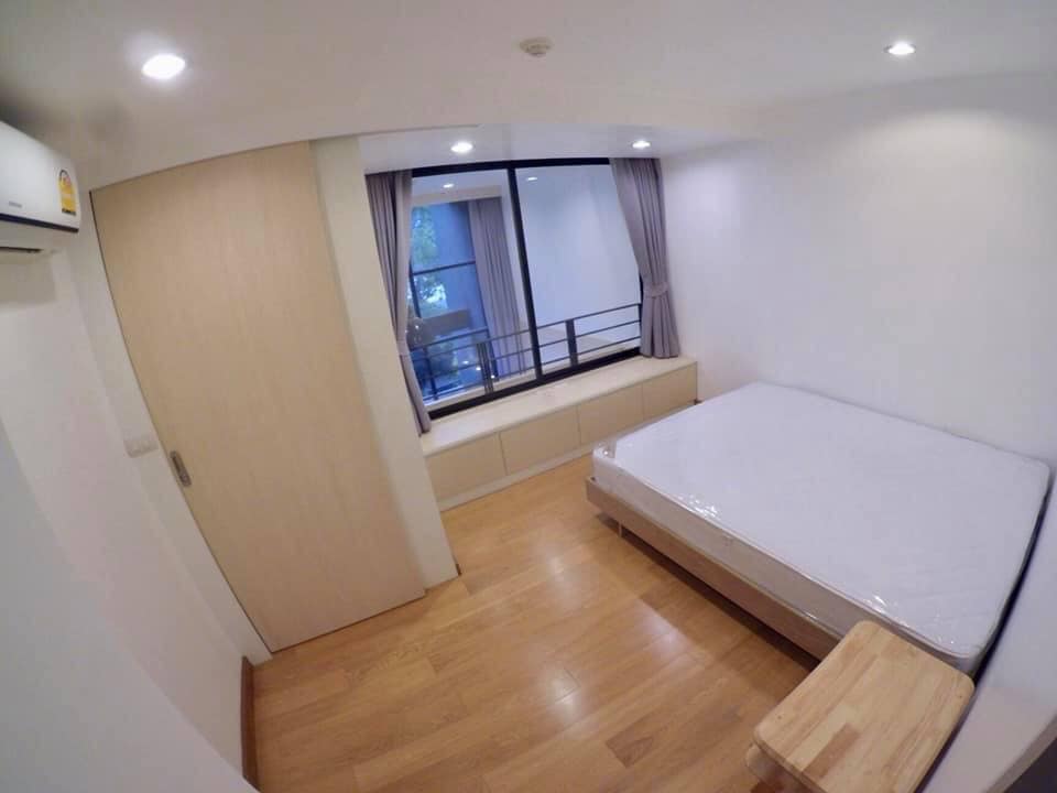 แอล ลอฟท์ รัชดา 19 [L Loft Ratchada 19]