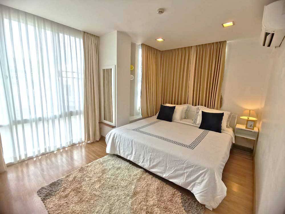 ดิ แอลโคฟ 49 [The Alcove Sukhumvit 49]